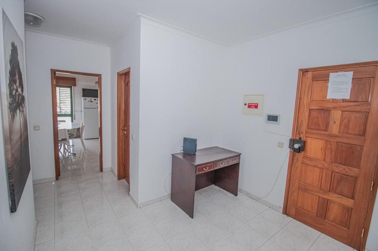 Charming Private Rooms In An Apartment A1 Penha - Faro FAO Exterior foto