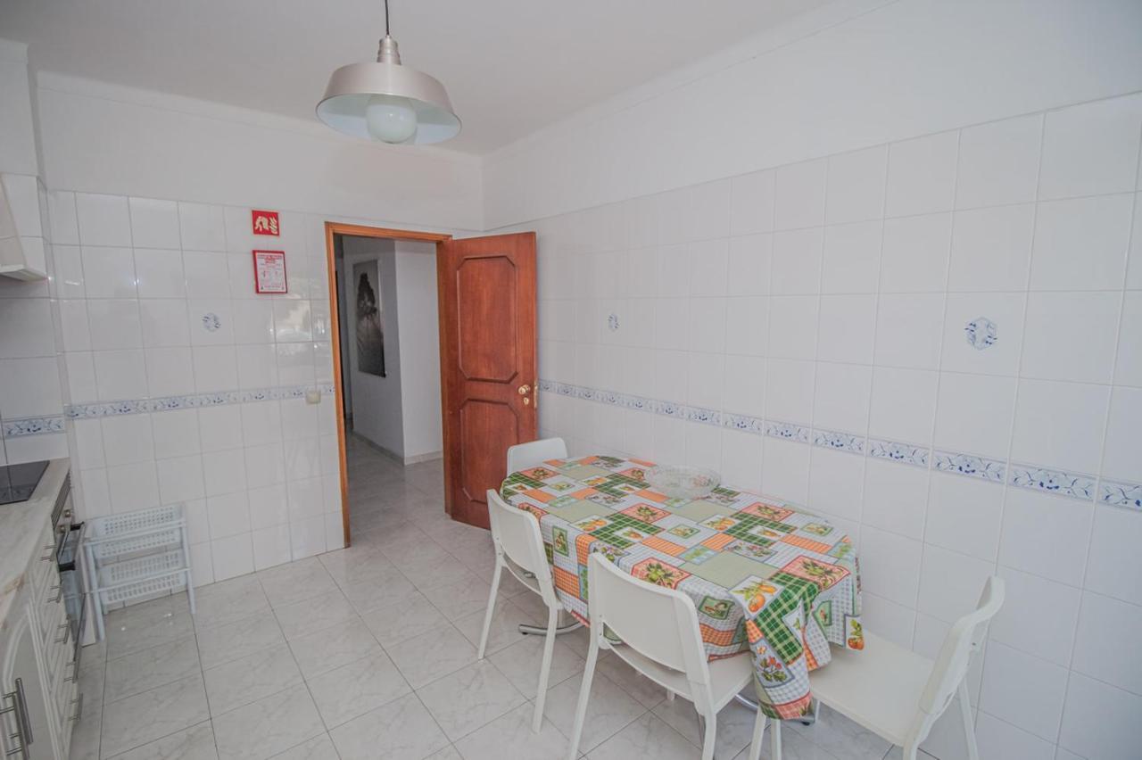 Charming Private Rooms In An Apartment A1 Penha - Faro FAO Exterior foto