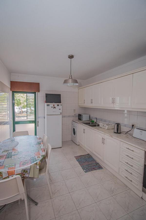 Charming Private Rooms In An Apartment A1 Penha - Faro FAO Exterior foto
